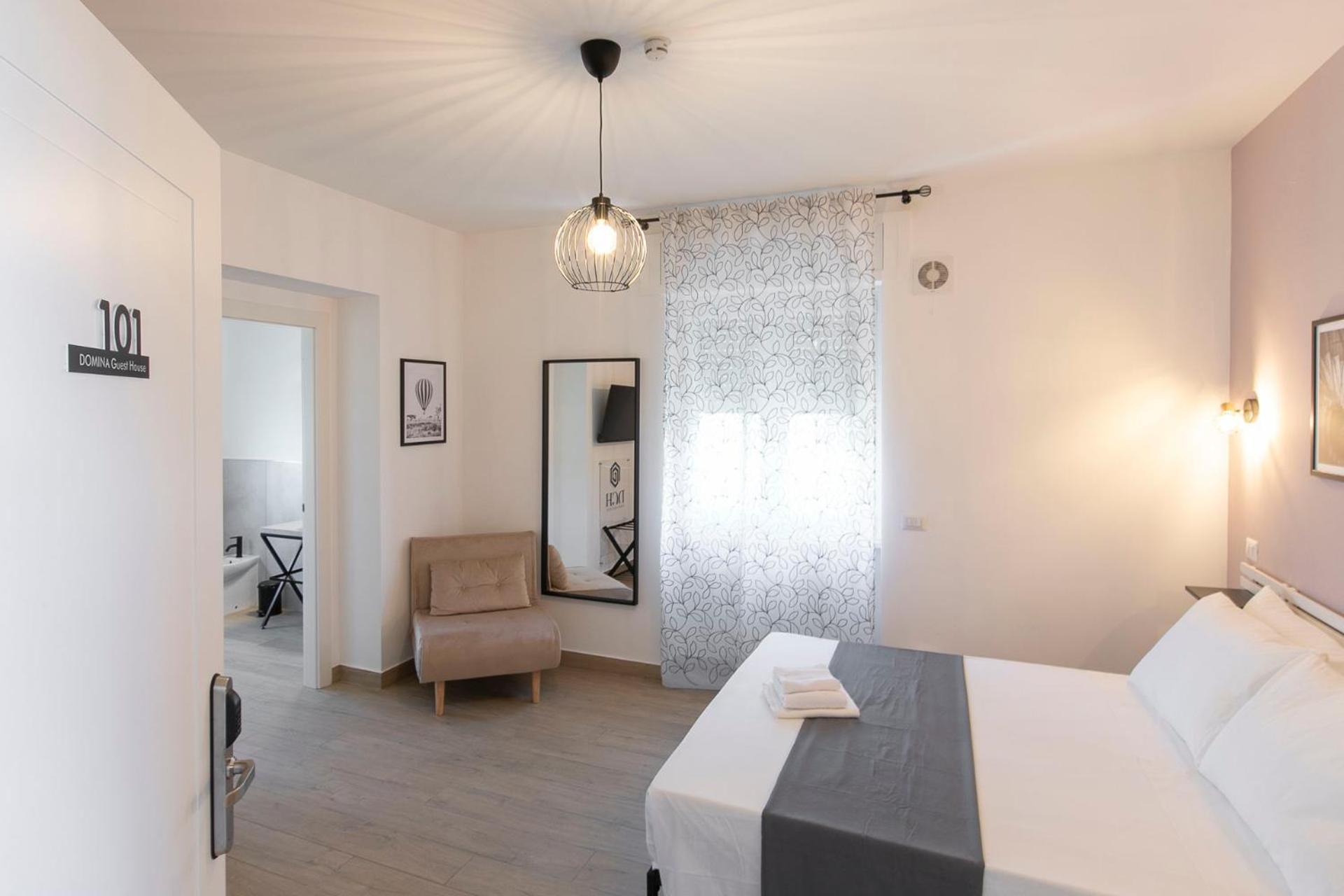 Domina Guest House Ф'юмічіно Екстер'єр фото