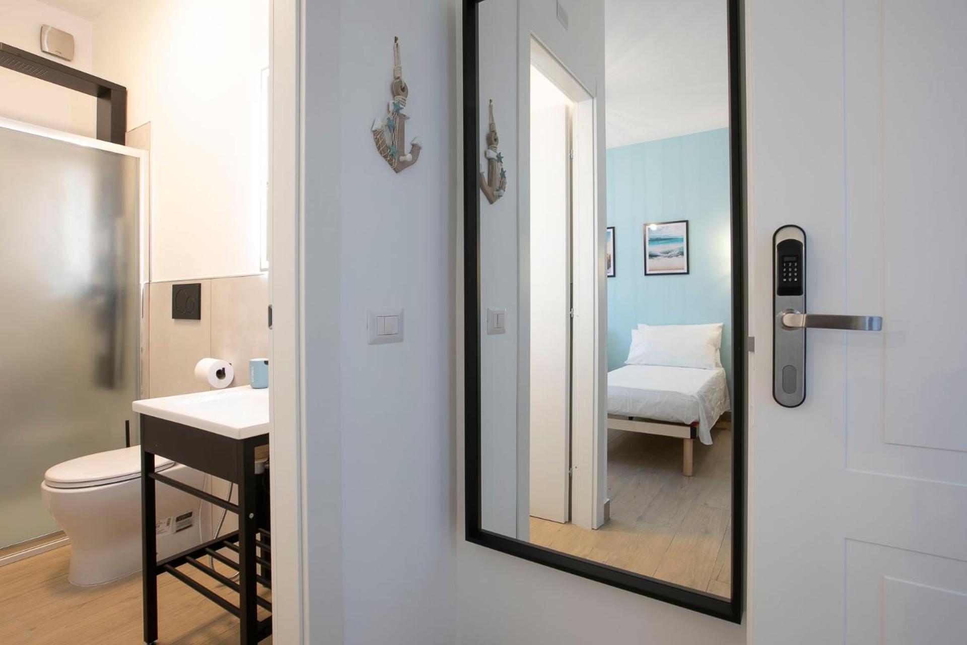 Domina Guest House Ф'юмічіно Екстер'єр фото