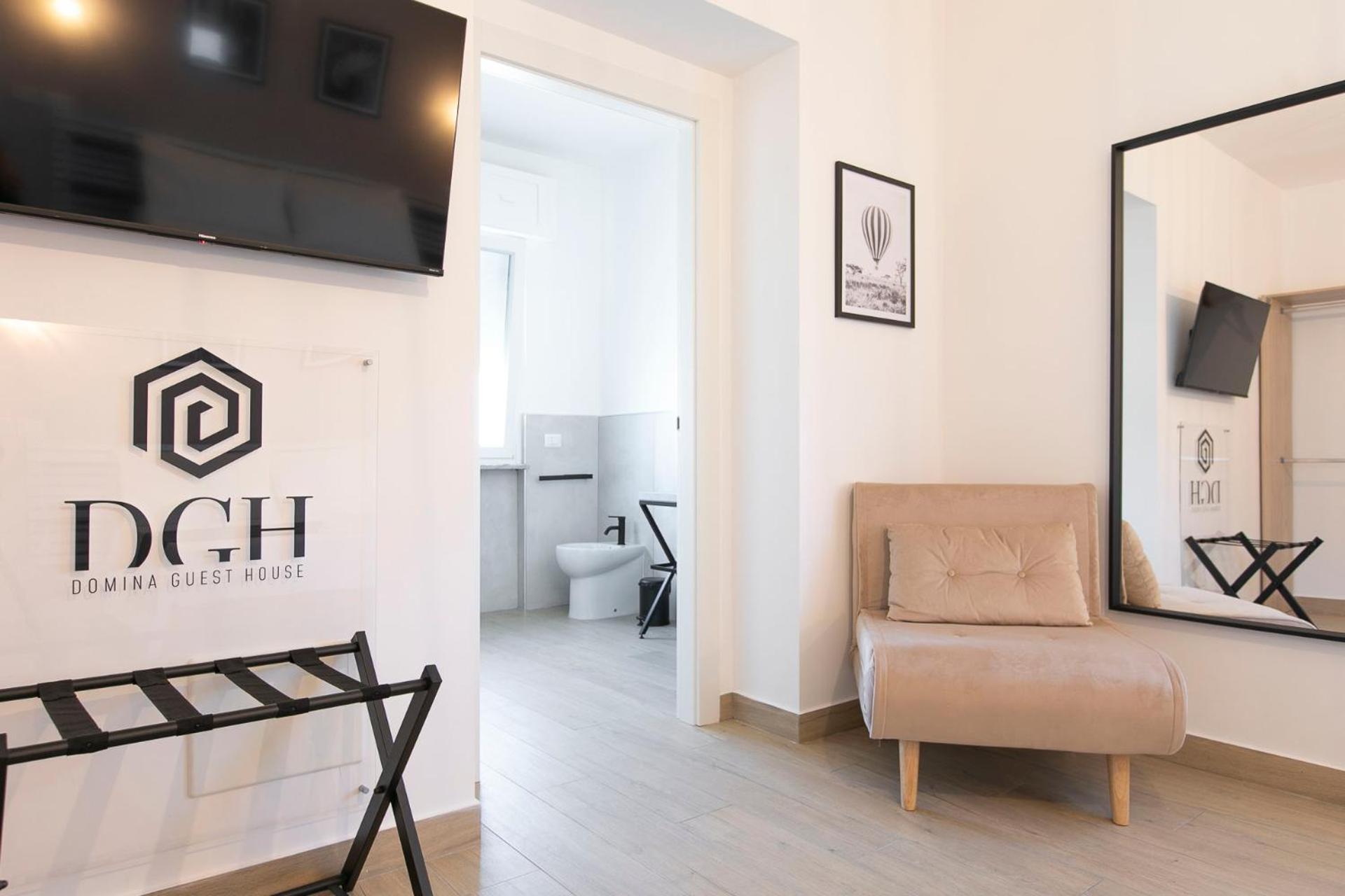 Domina Guest House Ф'юмічіно Екстер'єр фото