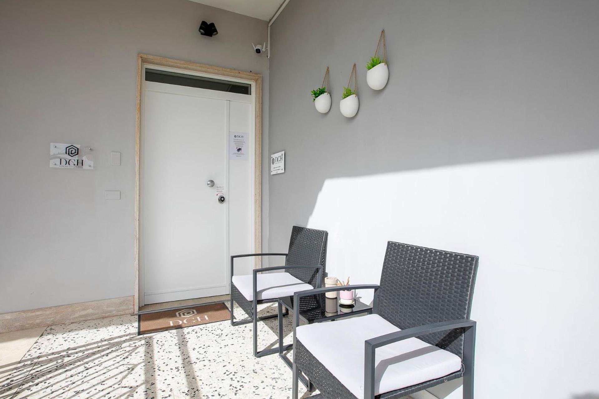 Domina Guest House Ф'юмічіно Екстер'єр фото